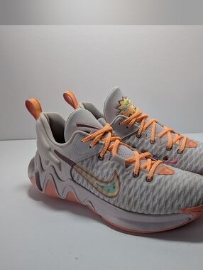 Nike Giannis Immortality “Force Field” Super Smoothie Basketball men's size 9.5